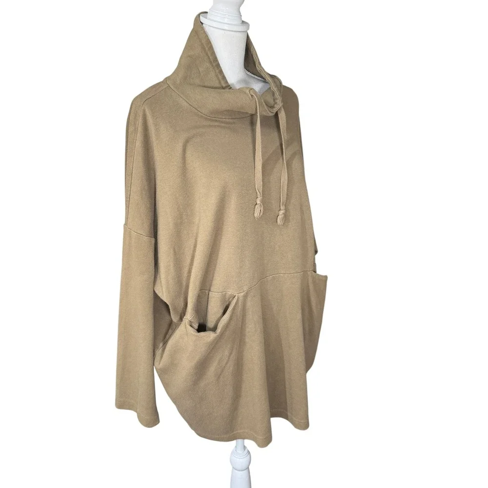 Free People Beach Olive Tan Funnel Neck Oversized Tunic Sweatshirt Pockets M GUC
